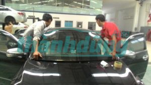 Hướng dẫn lắp đặt kính ô tô