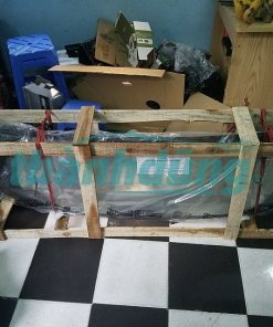 KÍNH CHẮN GIÓ SAU TOYOTA INNOVA