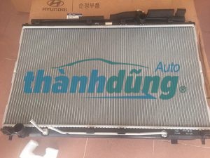 KÉT NƯỚC HYUNDAI SANTAFE