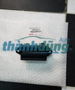 TAY MỞ CỐP HẬU TOYOTA HIACE