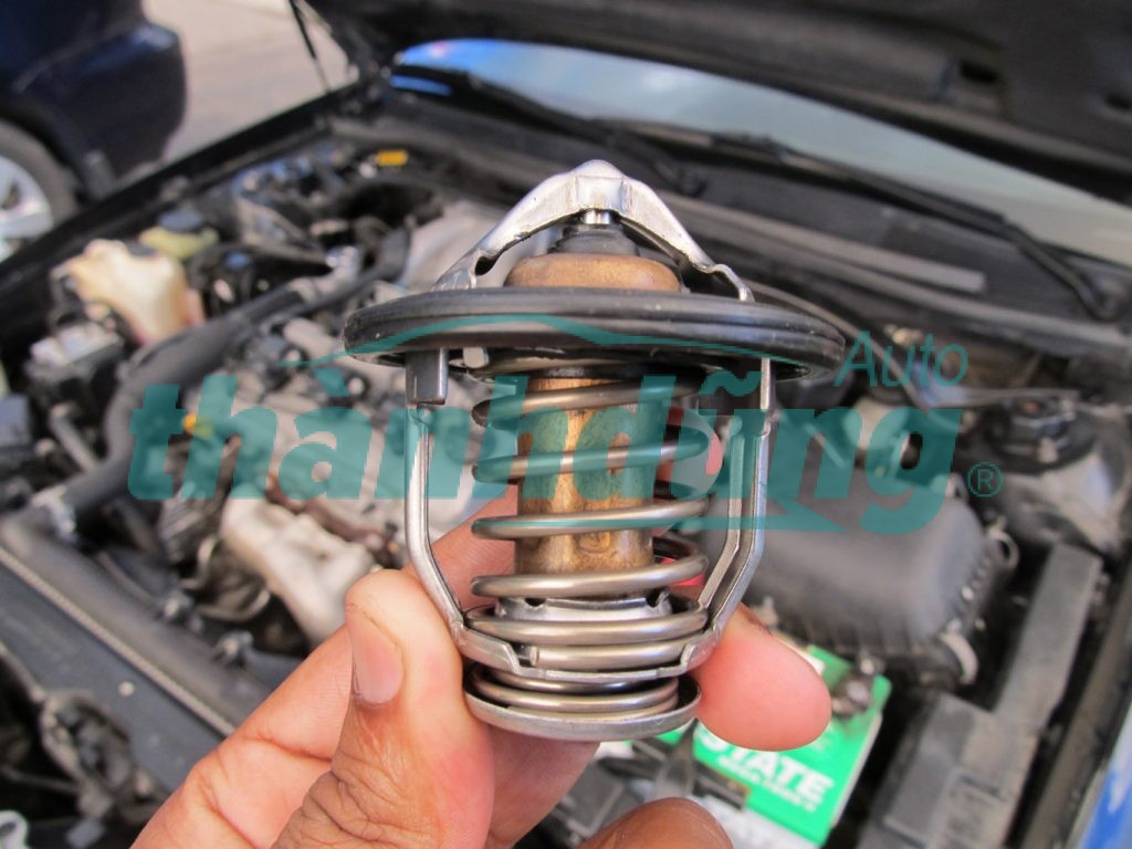 Những điều cần biết về van hằng nhiệt ô tô