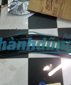 VÈ CHE MƯA HYUNDAI STAREX