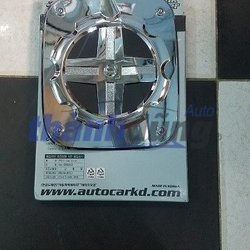 á»P MẠNẮP BÃNH XÄNG HYUNDAI STAREX