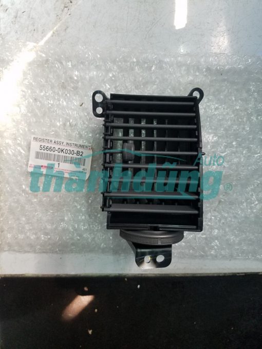 CỬA GIÓ ĐIỀU HÒA TOYOTA INNOVA