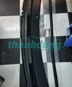 ỐP KÍNH CHẮN GIÓ FORD FOCUS