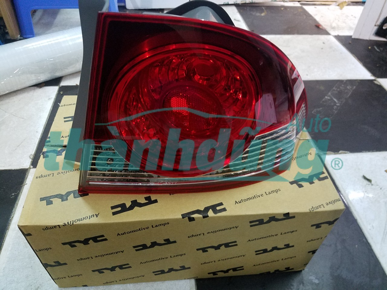 ĐÈN HẬU MIẾNG NGOÀI HONDA CIVIC