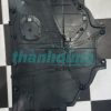 CHẮN BÙN GẦM GIỮA MAZDA 6