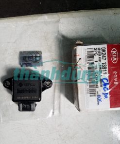 CẢM BIẾN CHÂN GA KIA SPECTRA, RIO, SPORTAGE, CARNIVAL