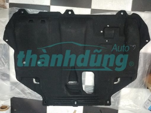 CHẮN BÙN GẦM MÁY FORD FOCUS