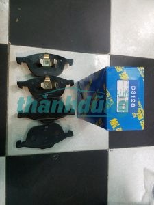 MÁ PHANH TRƯỚC FORD FOCUS