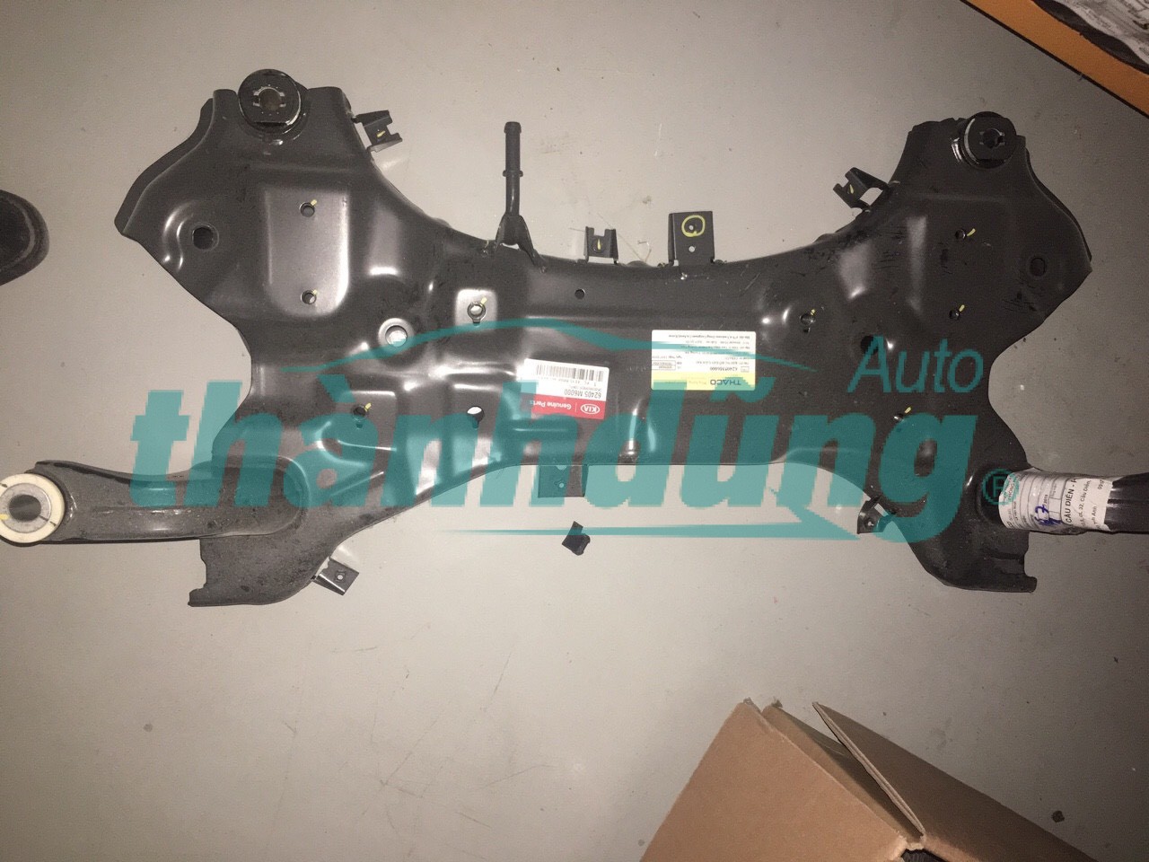 GIÁ ĐỠ ĐỘNG CƠ KIA K3, CERATO