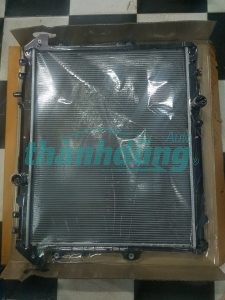 KÉT NƯỚC TOYOTA HILUX