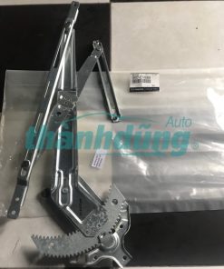 COMPA LÊN KÍNH TRƯỚC TRÁI FORD EVEREST UR575J590A