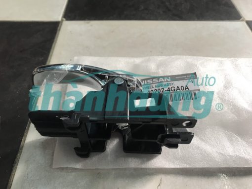TAY MỞ CỬA TRONG PHẢI NISSAN QASHQAI