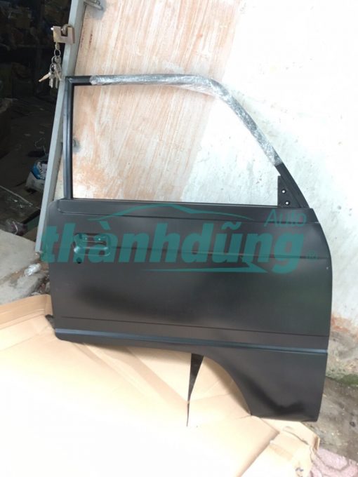 CÁNH CỬA SUZUKI 5 TẠ