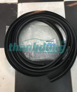 GIOĂNG THÂN XE TRƯỚC TRÁI MAZDA 323 B25D59760EX