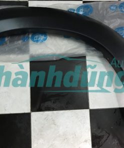 ỐP TAI XE PHẢI TOYOTA FORTUNER 617830K140C0