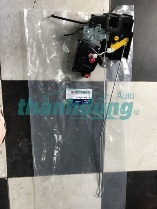 Ổ NGẬM KHÓA CỬA TRÁI HYUNDAI PORTER 2 813104F020