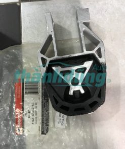 CAO SU CHÂN MÁY TRƯỚC FORD FOCUS AV616P002AC