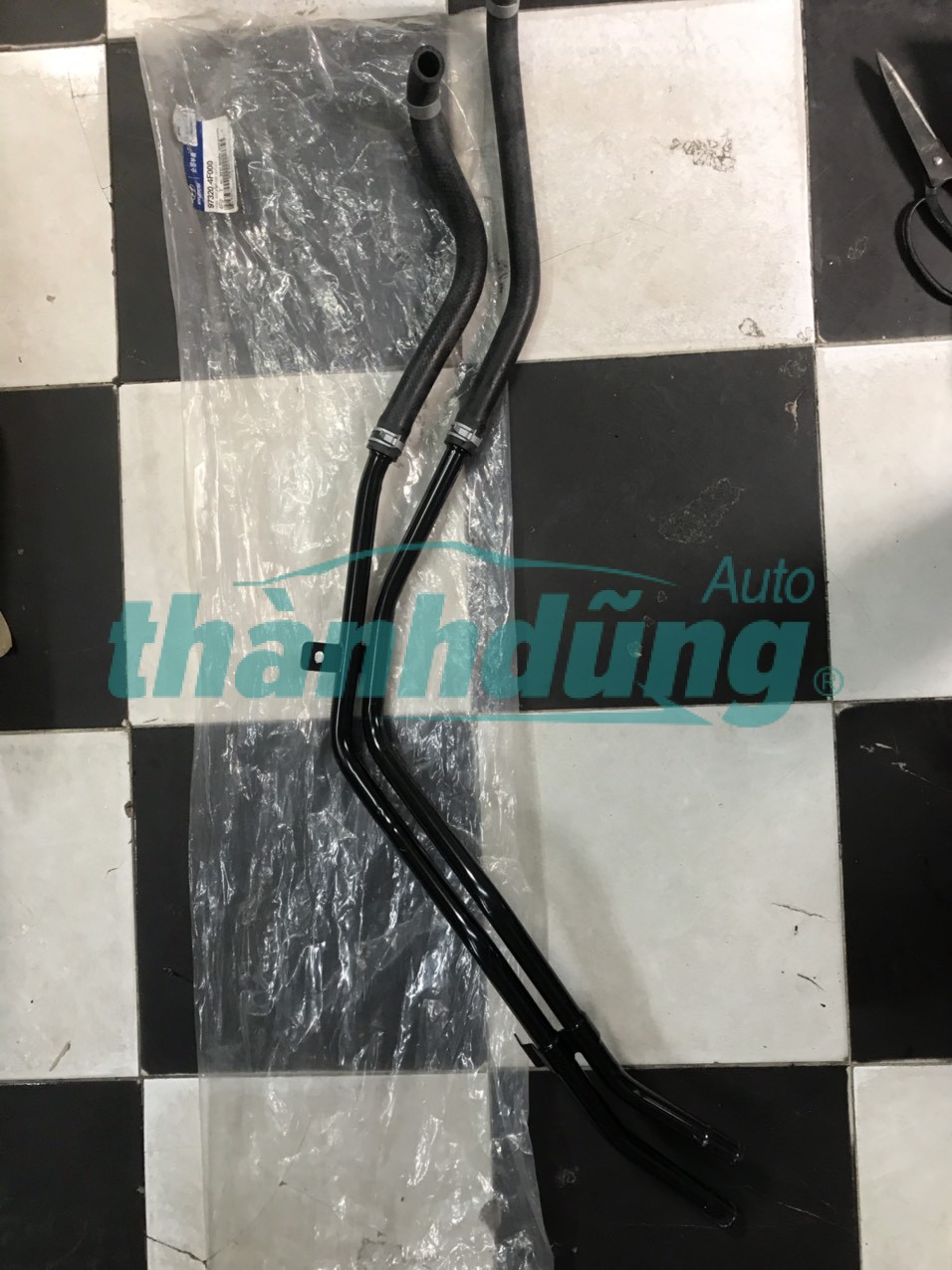 ỐNG NƯỚC CHIA NÓNG LẠNH HYUNDAI PORTER 2