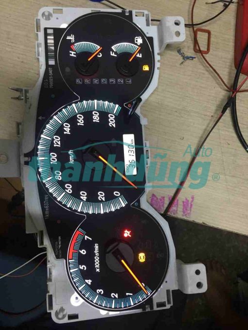 ĐỒNG HỒ TÁP LÔ XE TOYOTA FORTUNER