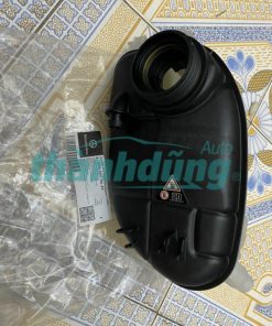 Bình nước phụ Mercedes A260