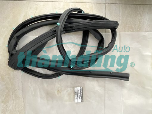 GIOĂNG CÁNH CỬA SAU NISSAN TEANA