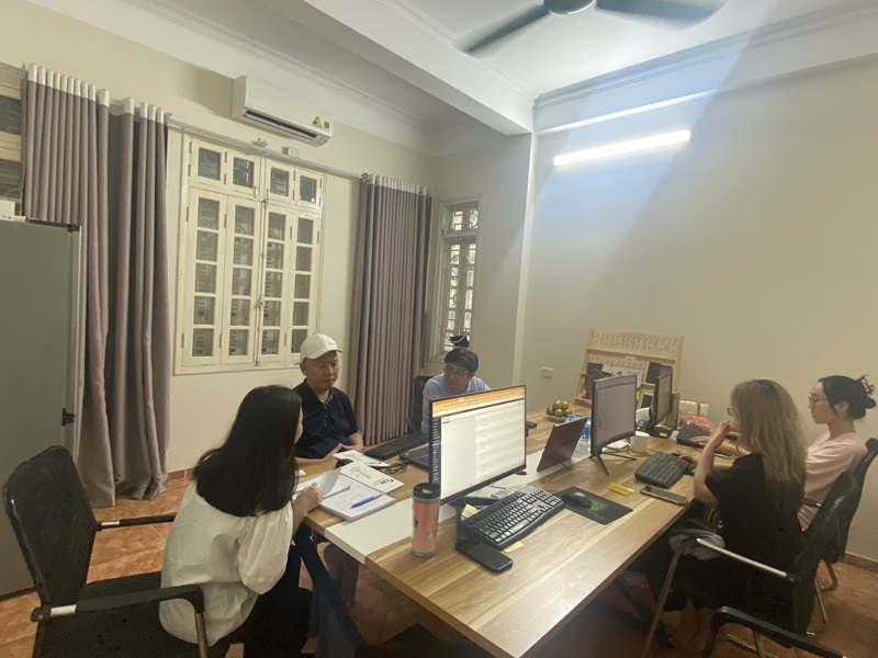 THÀNH DŨNG GẶP GỠ ĐỐI TÁC HÀN QUỐC