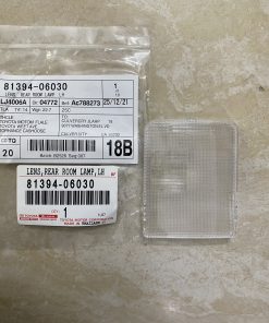 ỐP ĐÈN TRẦN SAU TOYOTA CAMRY 2012