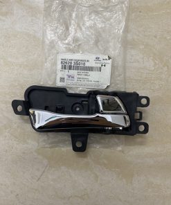 TAY MỞ CỬA TRONG KIA SPORTAGE