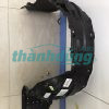 LÒNG DÈ TRƯỚC BÊN LÁI TOYOTA CROSS