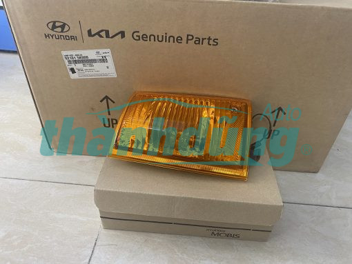 đèn xi nhan xe hyundai hd65