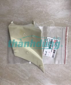 ỐP HƯỚNG GIÓ TRÊN PHỤ ISUZU NMR90 | 8980365203