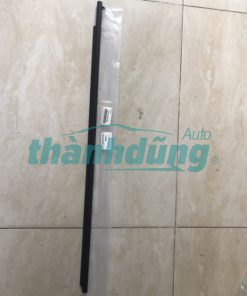NẸP CHÂN KÍNH TRƯỚC PHẢI TOYOTA YARIS