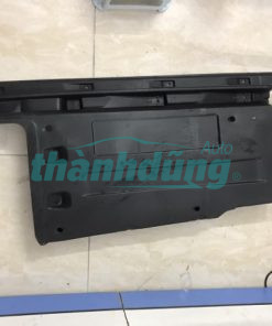 CHẮN BÙN ĐỘNG CƠ XE AUDI Q5 2017 | 8R0825207C