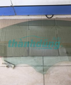Kính cánh cửa trước Hyundai Santafe 2020 | 82420L1010