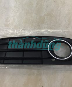 Ốp đèn sương mù phải Audi A4 2011 | 8KD807681