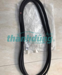 RON KHUNG CÁNH CỬA XE HYUNDAI PORTER 2 2020 | 82110-4F000