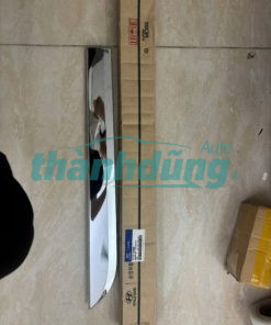 NẸP MẠ CÁNH CỬA SAU PHỤ HYUNDAI AVANTE 2013 | 877122Q000