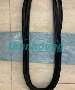 GIOĂNG CỐP HẬU TOYOTA INNOVA 2.0 2008 | 67881-0K020