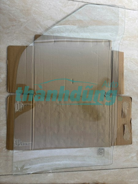 KÍNH CÁNH CỬA TRÁI SUZUKI CARRY 2011 | 84053M79F10 KÍNH CÁNH CỬA TRÁI SUZUKI CARRY 2011 | 84053M79F10