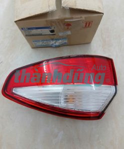 ĐÈN HẬU CÓ VÂN PHẢI FORD FIESTA 2016 | D6BB13404DB