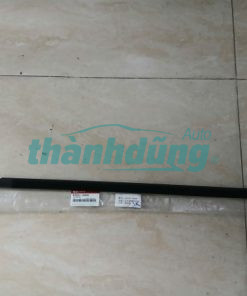 NẸP CHÂN KÍNH TRƯỚC KIA CERATO 2008 | 832201X000