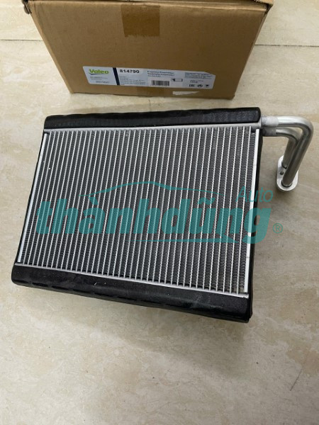 GIÀN LẠNH XE MITSUBISHI PAJERO 2019 | 7810A286