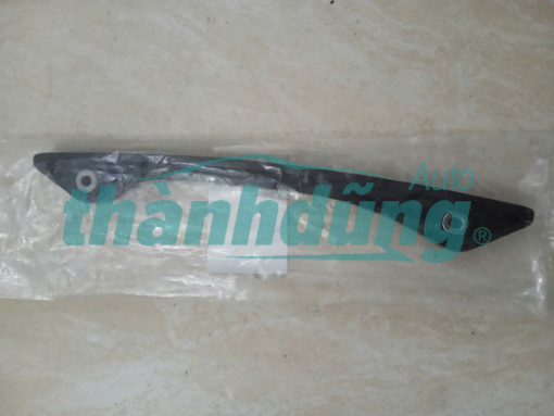 TỲ XÍCH BƠM NHỚT XE RANGE ROVER 2.0T | LR025000