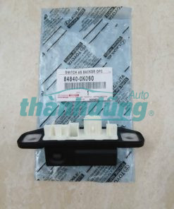 CÔNG TẮC MỞ CỐP TOYOTA FORTUNER 2019 | 848400K060