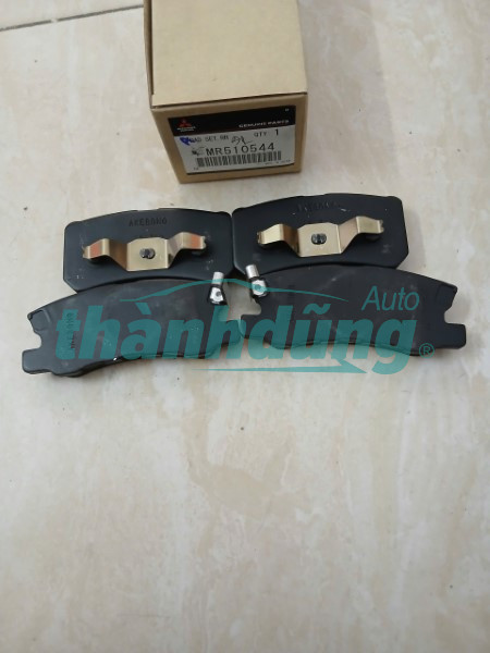 BỐ THẮNG SAU MITSUBISHI PAJERO V73 2006 | MR510544