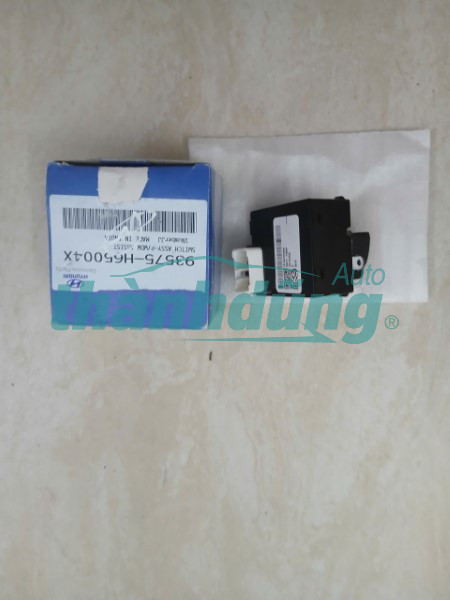 CÔNG TẮC NÂNG KÍNH TRƯỚC PHỤ HYUNDAI ACCENT | 93575H65004X