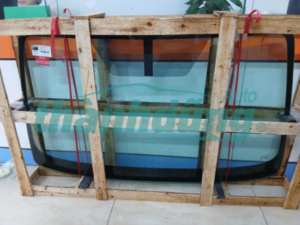 KÍNH CHẮN GIÓ MITSUBISHI PAJERE SPORT 2018 | 6102B512