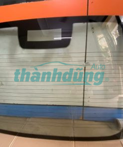 KÍNH CHẮN GIÓ SAU XE FORD FIESTA 1.6L | AE8Z5442006B